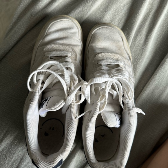 nike court vision - Picture 2 of 3